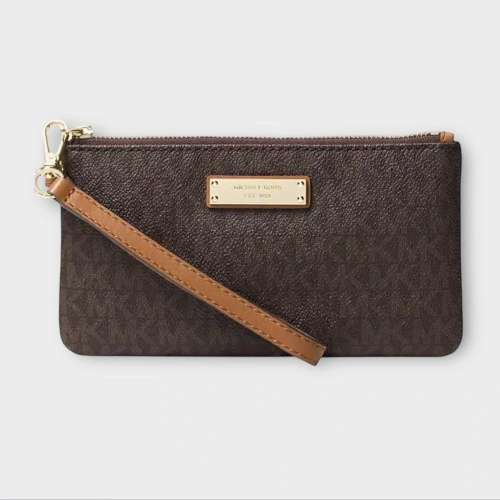MICHAEL KORS Jet Set Wristlet - Picture 3 of 11